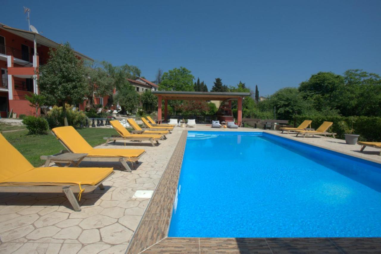 איפסוס Ilias Apartments מראה חיצוני תמונה