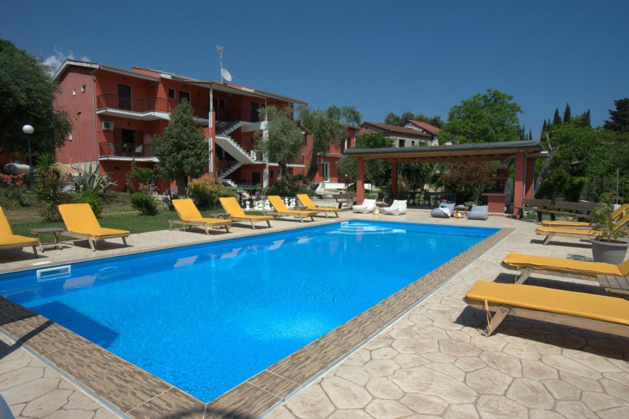 איפסוס Ilias Apartments מראה חיצוני תמונה