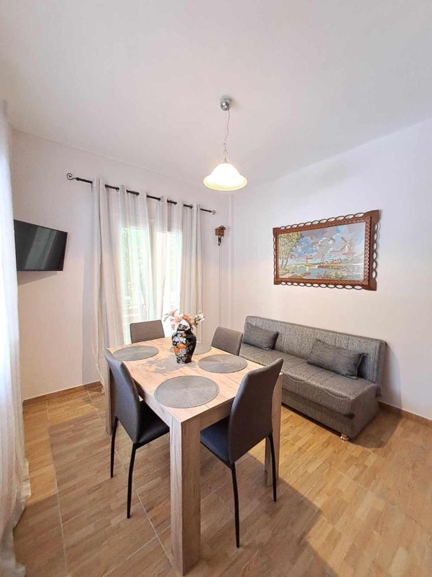 איפסוס Ilias Apartments מראה חיצוני תמונה